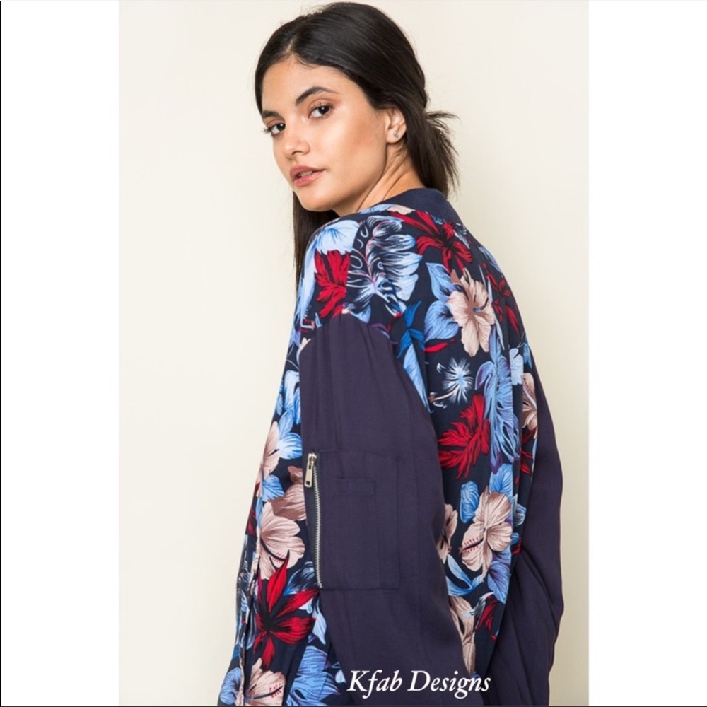 Bomber Jacket - Picture 6 of 9